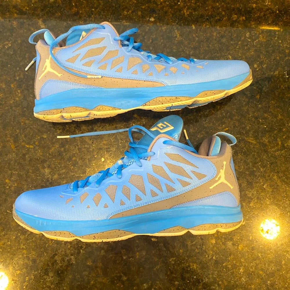 Jordan CP3 V1 Shoes University Blue Gray Chris Paul Bball 535807-405 Size - 14